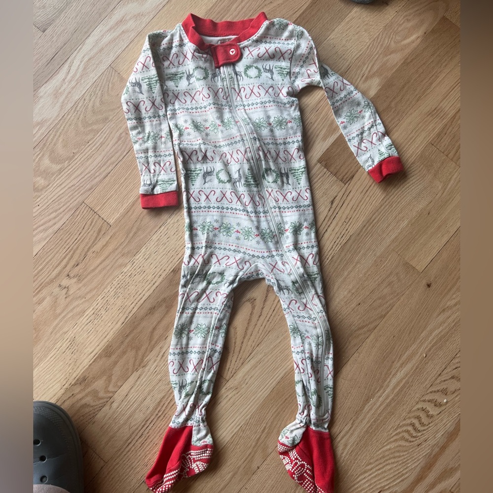 Burt’s Bees Baby Christmas/Holiday Footie Pajamas with grippy feet (Like new)